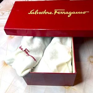 Salvatore Ferragamo sz 8.5